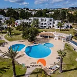 #120 T3 Espacoso Em By Holidays Албуфейра
