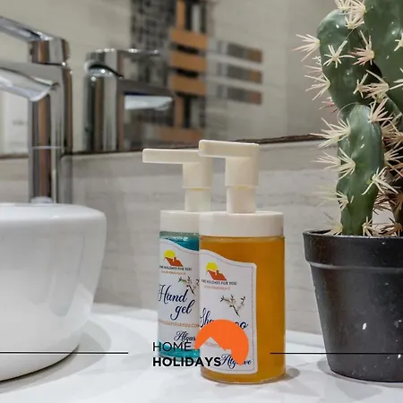 #120 T3 Espacoso Em By Holidays