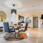 #120 T3 Espaçoso Em By Holidays * Albufeira