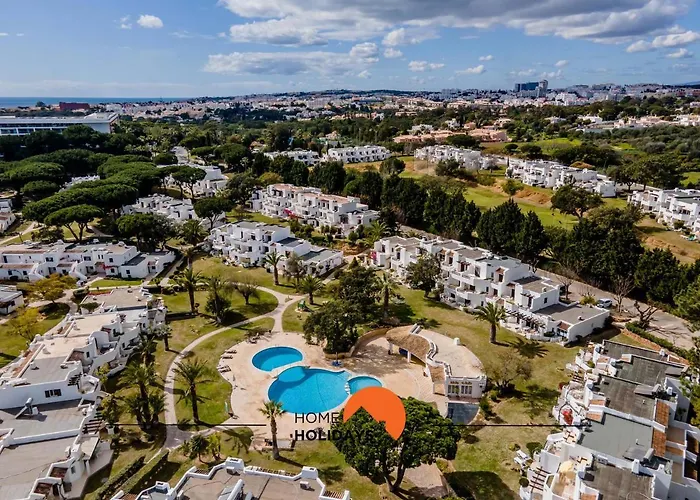 公寓 #120 T3 Espacoso Em By Holidays *