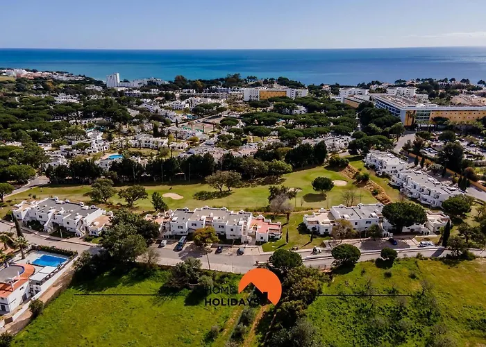 Apartment #120 T3 Espacoso Em By Holidays Albufeira