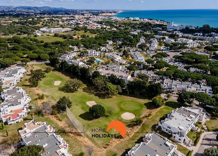 #120 T3 Espacoso Em By Holidays 公寓 *