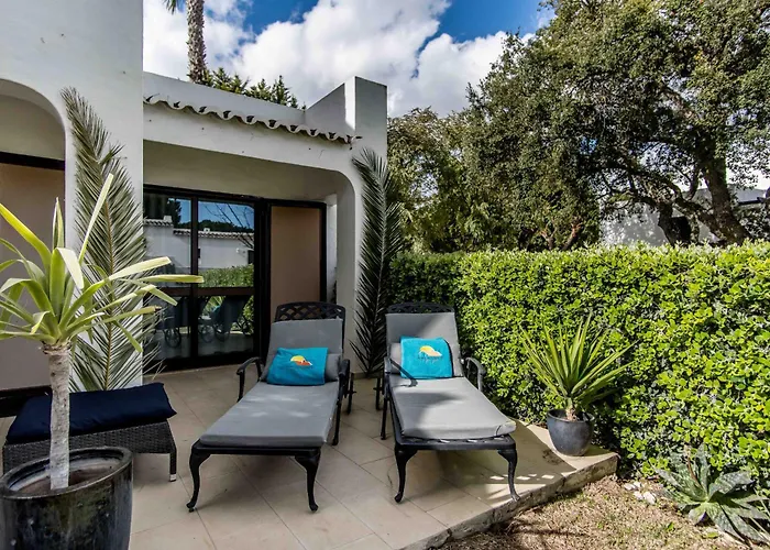 #120 T3 Espacoso Em By Holidays 公寓