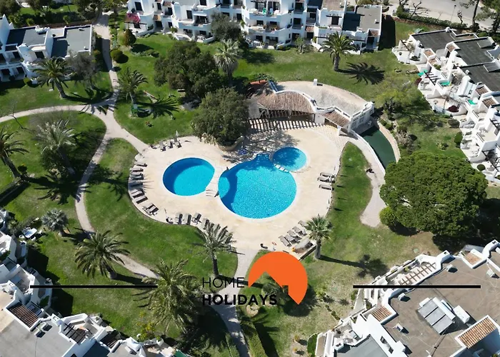 #120 T3 Espacoso Em By Holidays 公寓 *